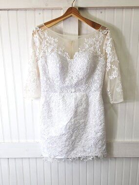 New Elegant White Lace Sweetheart Embroidered Illusion Mini Dress Size 12